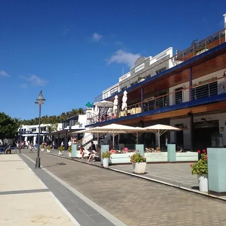 Βίλα Marina Is A Beautiful 5 Bedroom In With Heated Pool Puerto Calero